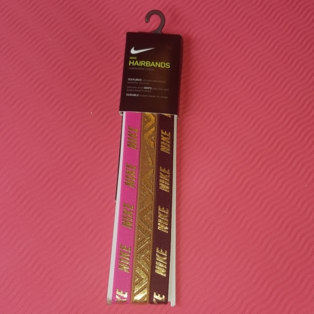 NWT Nike 3 pack headbands